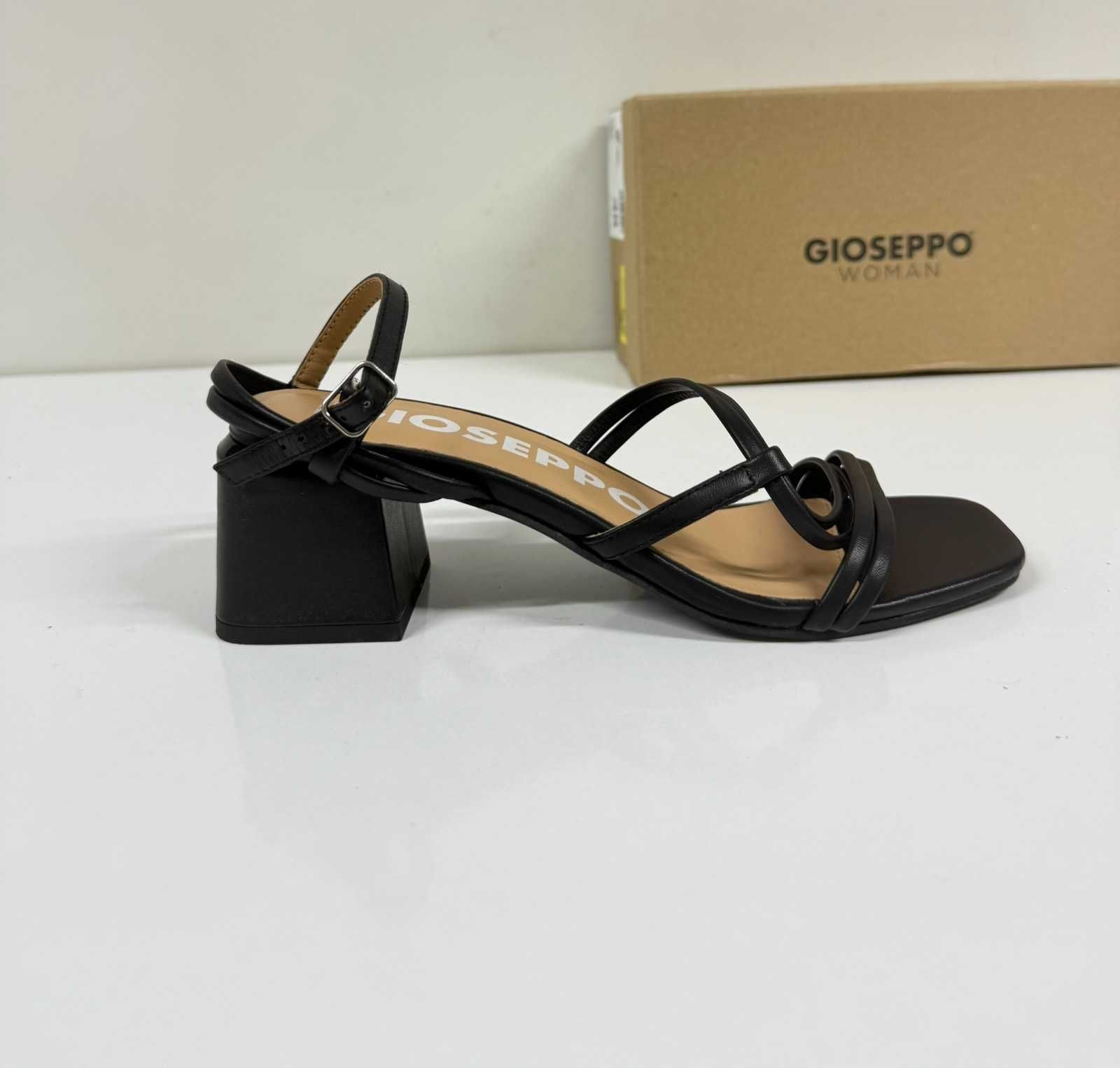 Gioseppo Sandals