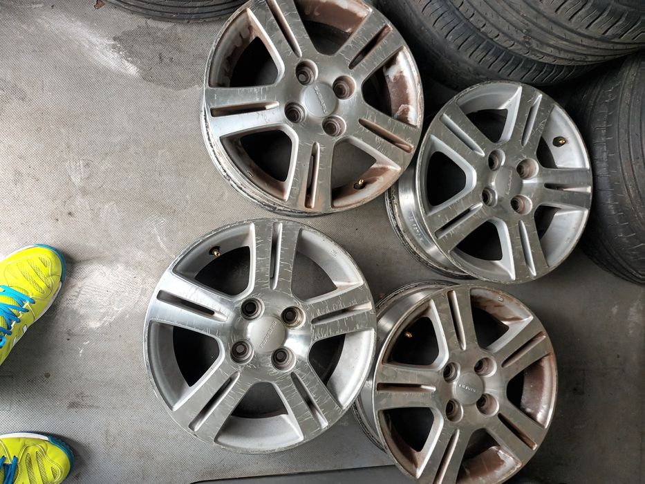 Алуминиеви джанти за Subaru sirion 14 цола