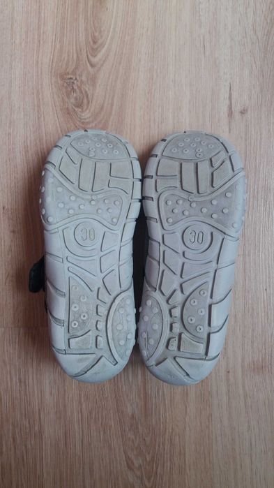 Сиви пантофи Viggami 30 номер и тъмносини гуменки стелка 18 см