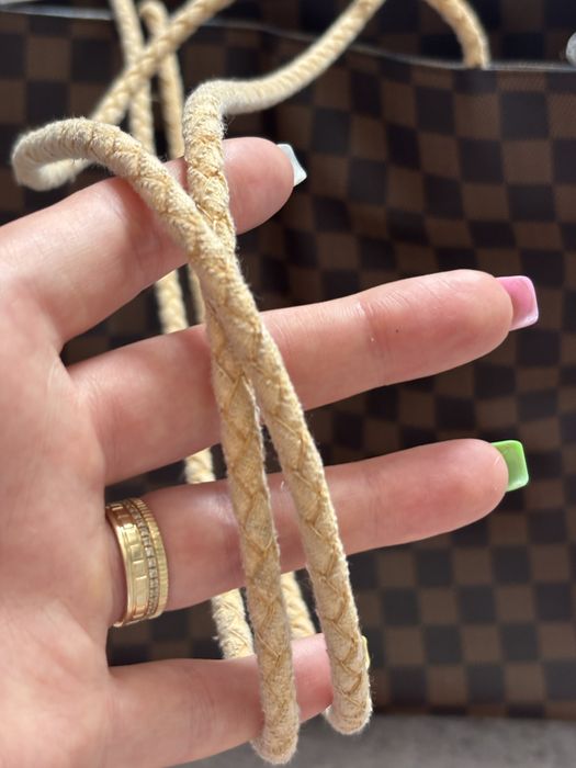 Geanta LV, medium bag