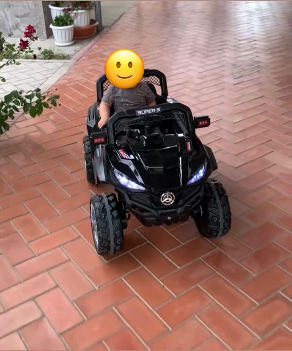 Детский электромобиль