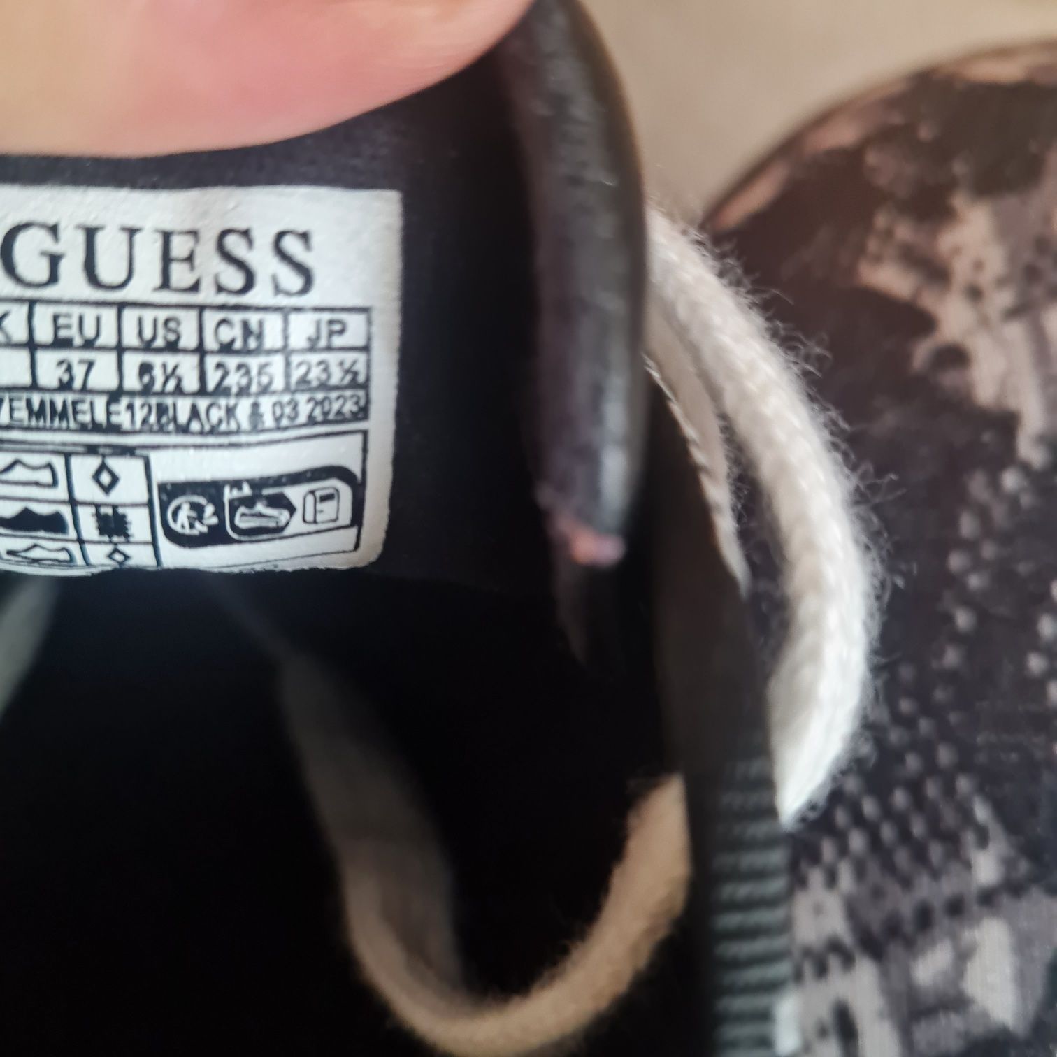 Guess 37 и 36 номер 80лв