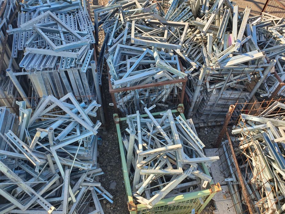 Vindem si inchiriem popi metalici, panouri cofraj, grinda H20