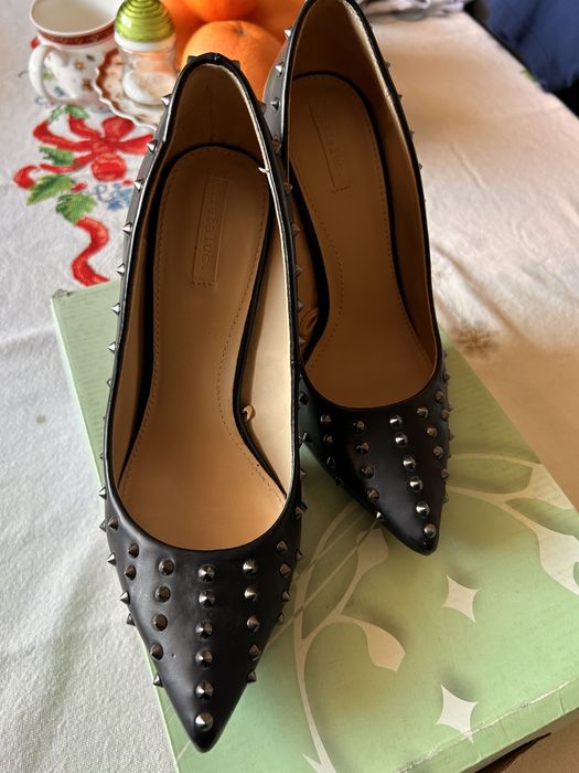 Обувки на ток Zara