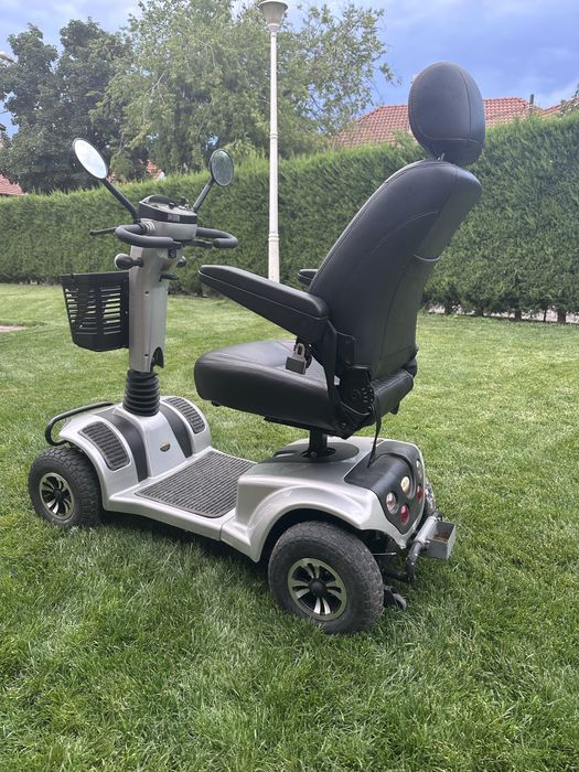 Scuter medical pentru persoane cu dizabilitati