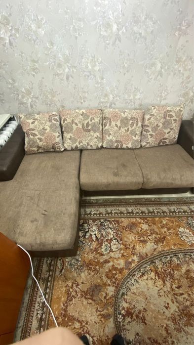 Продам диван срочно,