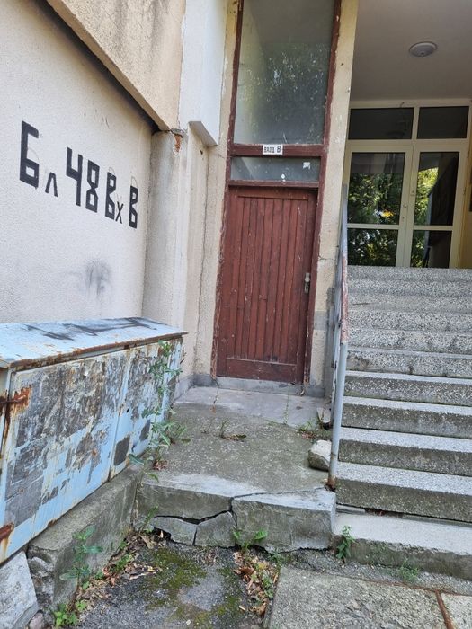 Помещение под наем. Дървеница