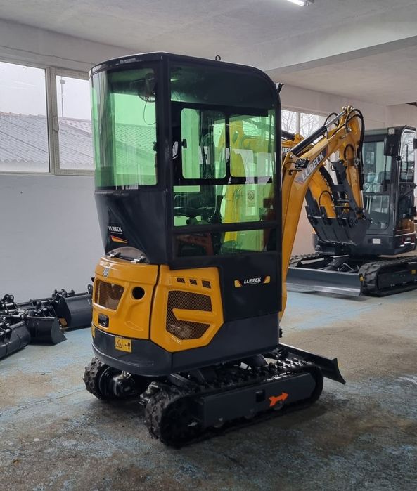 Miniexcavator NOU marca Lubeck model W 155