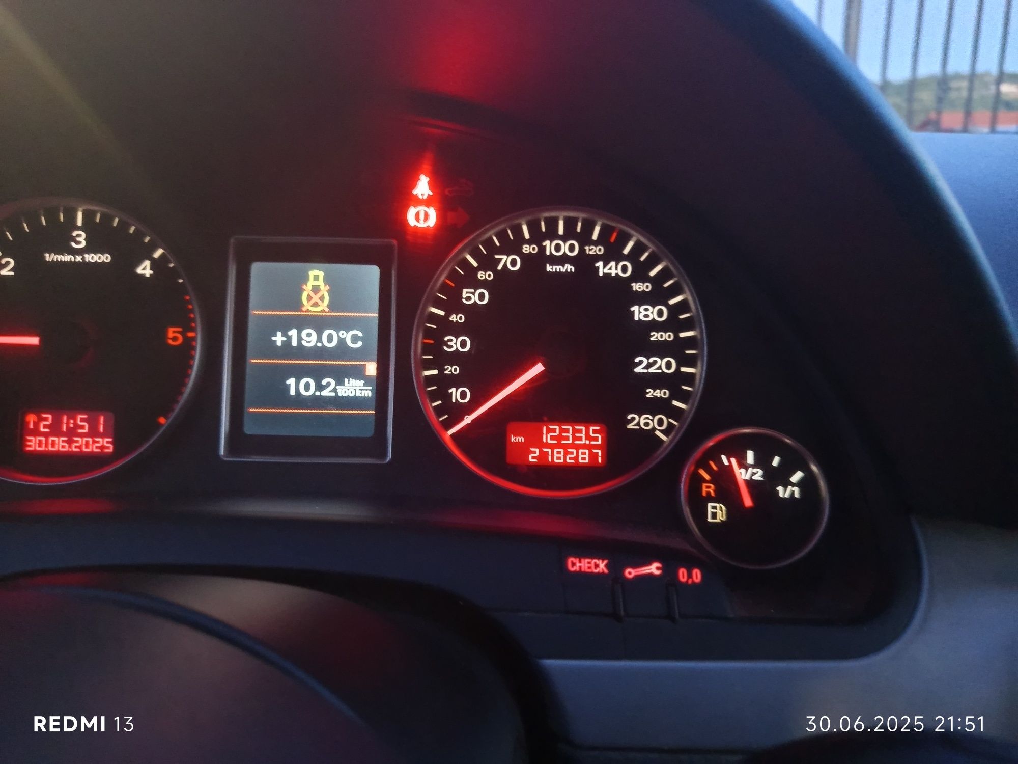 Audi A4 1.9 tdi 116 cp