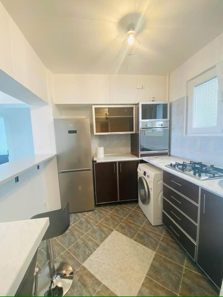 De inchiariat apt 2 camere