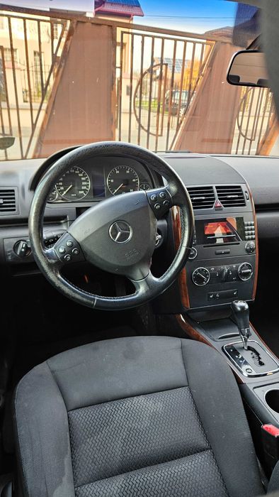 MERCEDES-BENZ A180 CDI – motor 2.0 CDI, automată – 2005