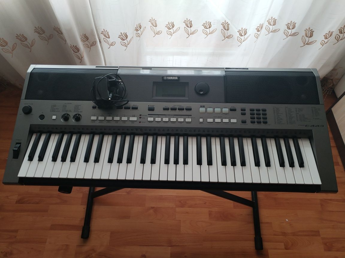 Orgă Yamaha psr 443