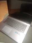 Laptop Samsung i5 core 15 milioane