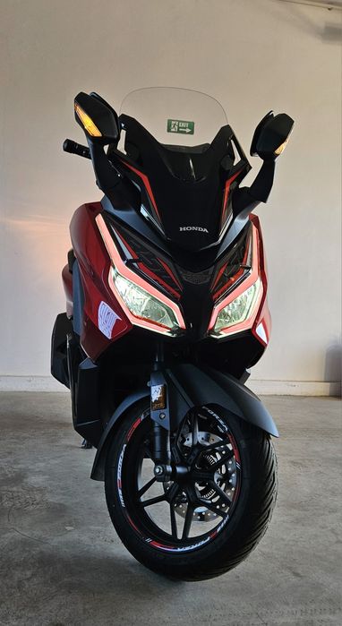 Scuter Honda Forza 125 cm3 cat.B 260 km