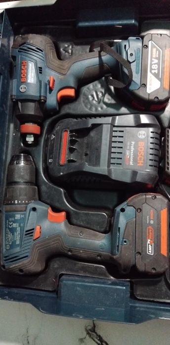 Vând bormașini si flex Bosch