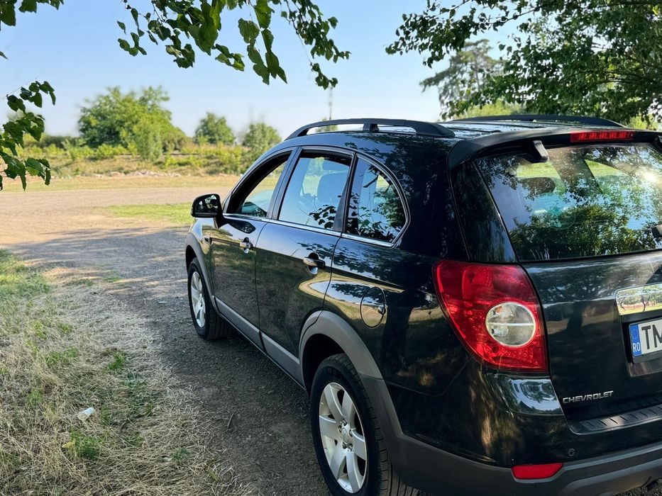 Chevrolet Captiva 2.2 Diesel 4×4 Diesel 7 Locuri Impecabil