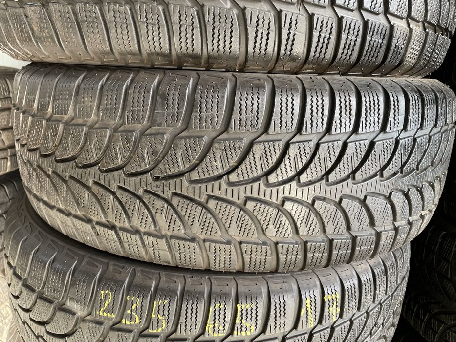 Cauciucuri 235/65R17 Bridgestone, anvelope iarna M+S 235/65/17
