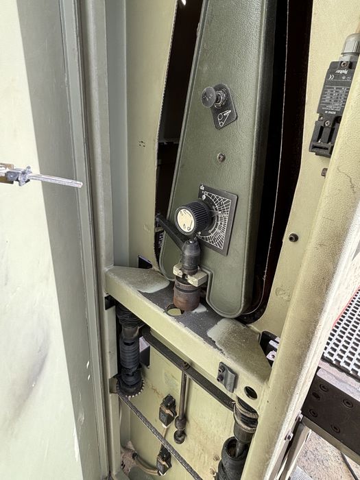 Калибровъчна шлайф машина