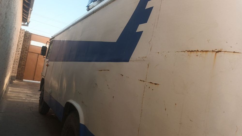 Zil aftobuz pigvin sotiladi 1989