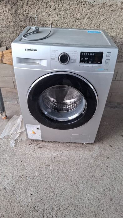 Продам стиральную машинку автомат