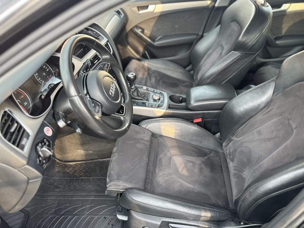 Audi A4,Diesel,2012,Facelift,S line