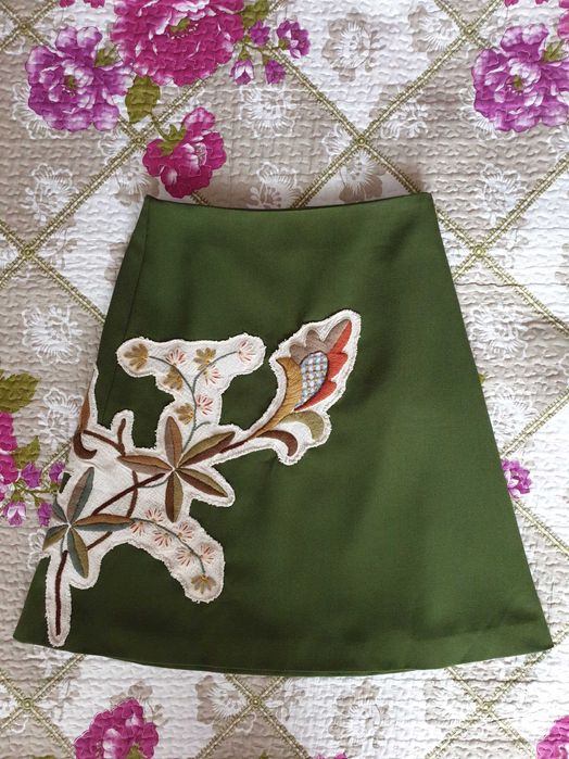 Fusta verde camasa florala