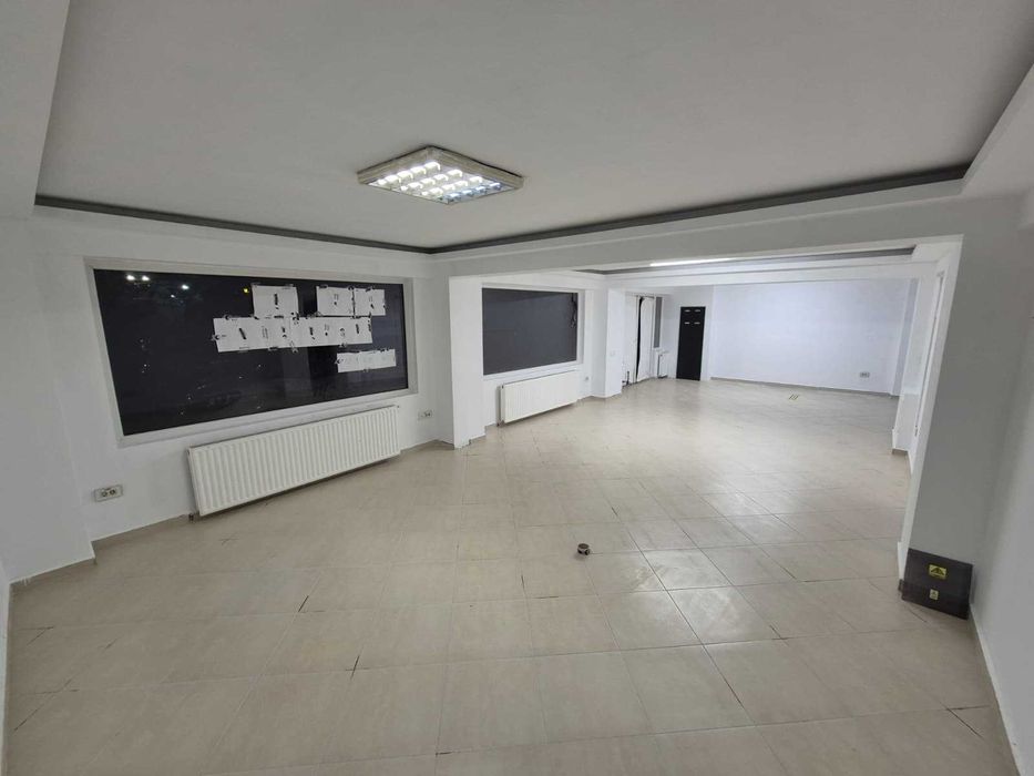 Spatiu comercial 69 mp Militari Residence  Rezervelor 62 langa Lidl