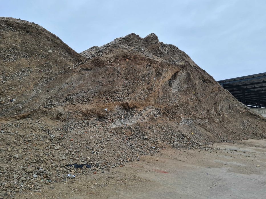 Material reciclat 0-63 (balast, piatra concasata, betoane)