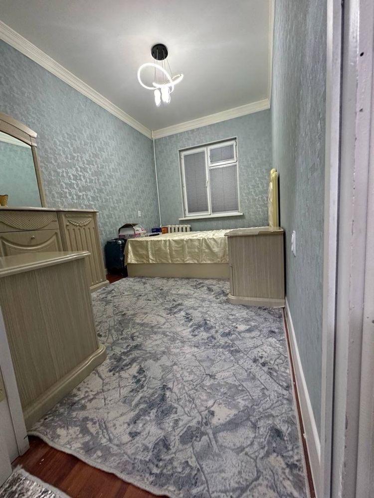 Сотилади Кора камиш 2/1 3 хона