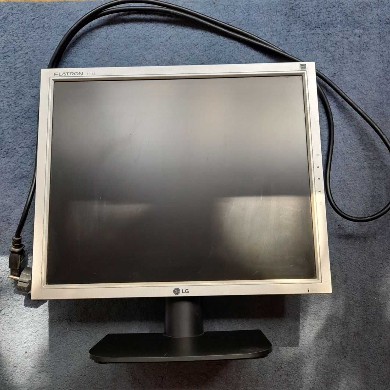 Televizor LCD Vortex, diag.80 cm, Monitor LG Flatorn L1718S