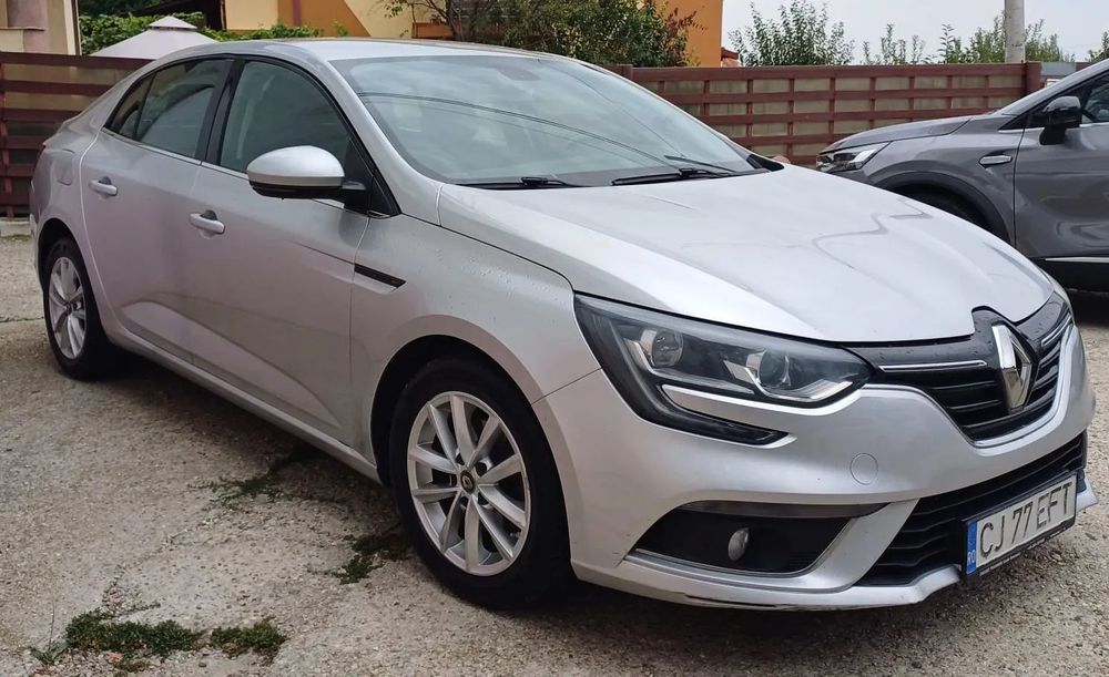 Renault Megane Renault Megane Sedan ZEN 1.5 DCI 110 СР Euro 6