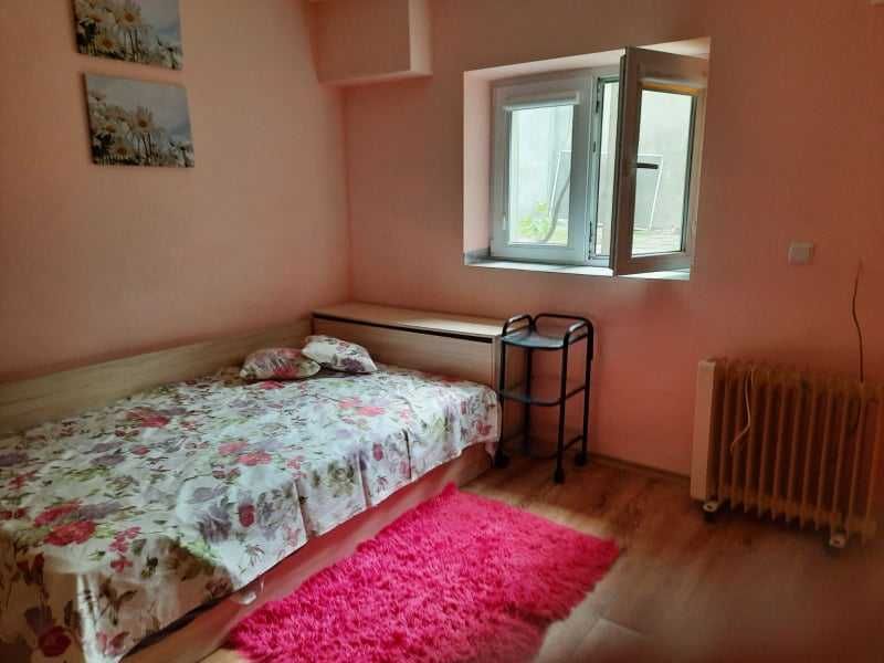 Дава се под наем Двустаен апартамент в Бургас, Възраждане - 68 кв.м за 350 € - Снимка #8