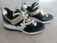 Michael Korrs Сникърси Georgie Trainer 43F1GEFS1L Черен