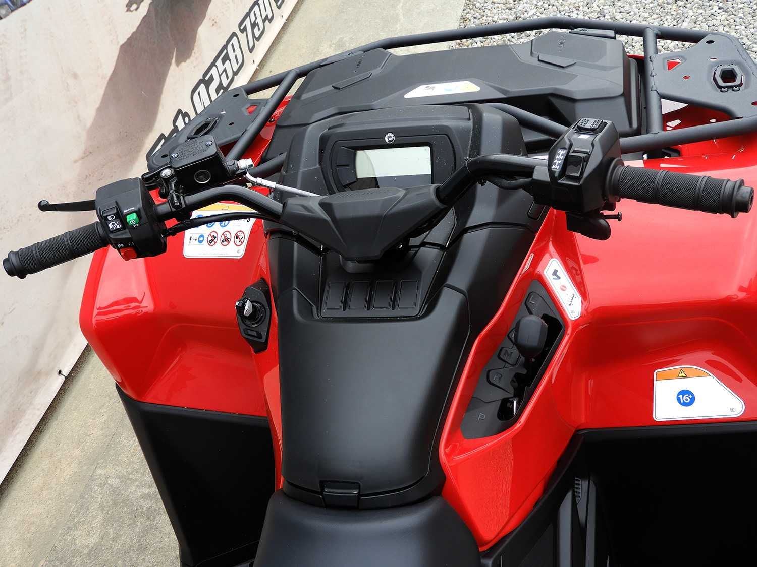 Lichidare ATV Can-Am Outlander Max 700 DPS 2023 | Rate | Leasing