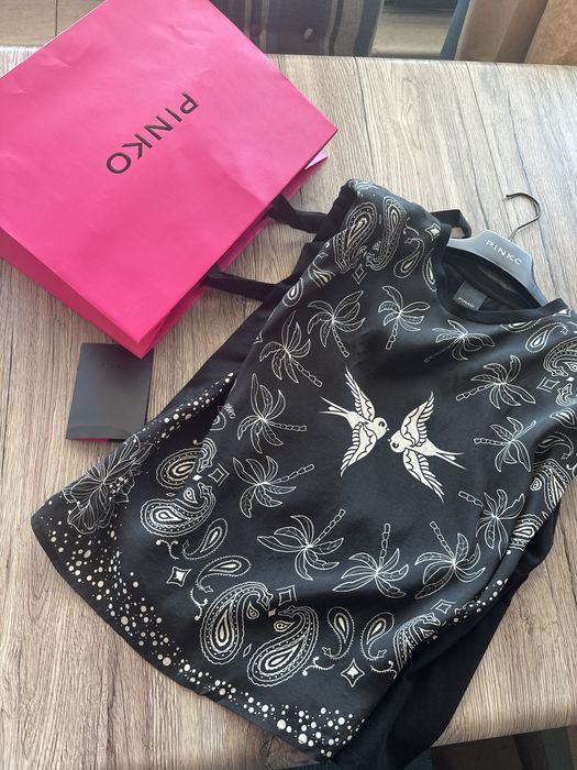 Pinko, Emporio Armani - супер тениски