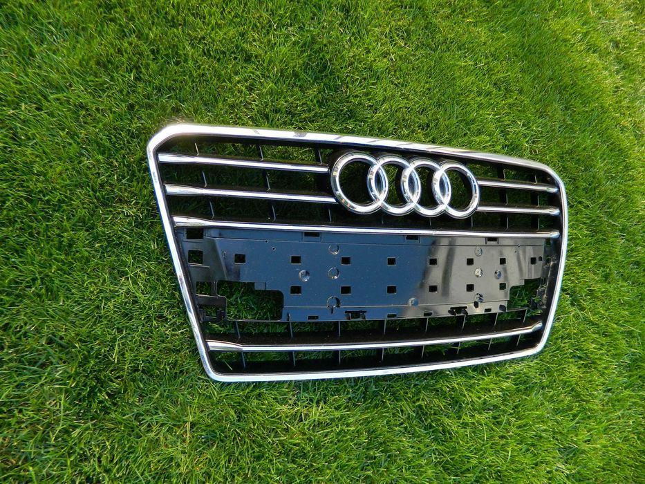 Grila centrala Audi A7 S-Line 2012-2015 cod 4G8853651C