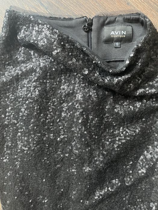 Пола Avin пайети