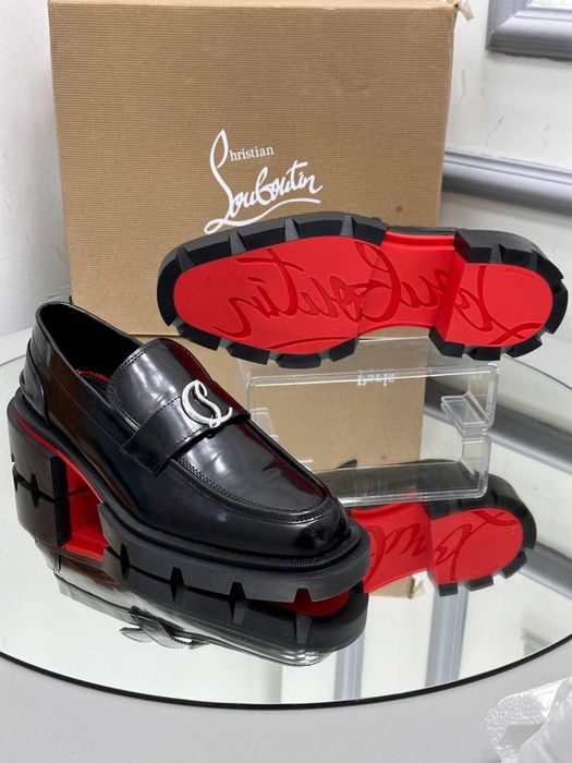 Pantofi-Adidasi : Christian Louboutin ! POZE 100% reale