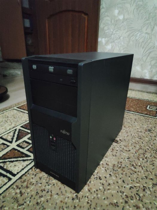 Офисный компьютер