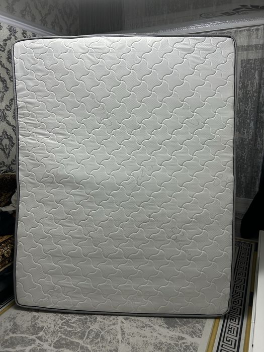 Матрас Пружинчинный