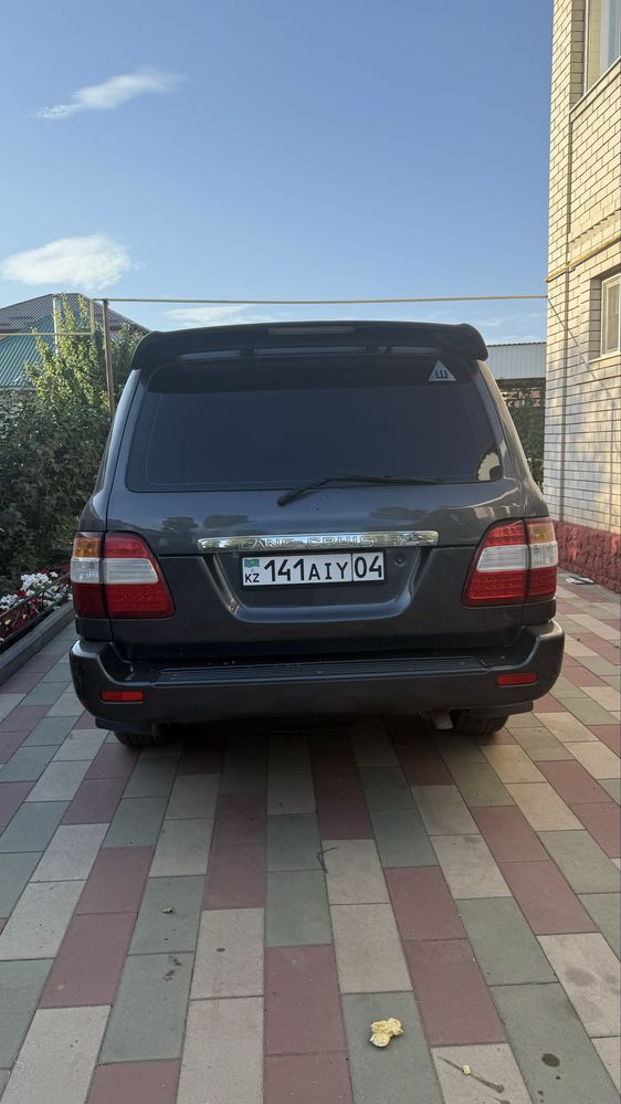 Land Cruiser 100