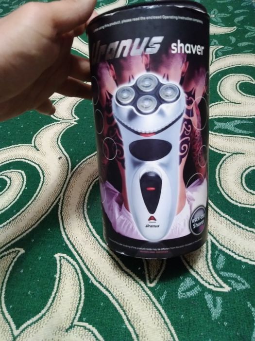 Бритва и электрическая машинка для стрижки