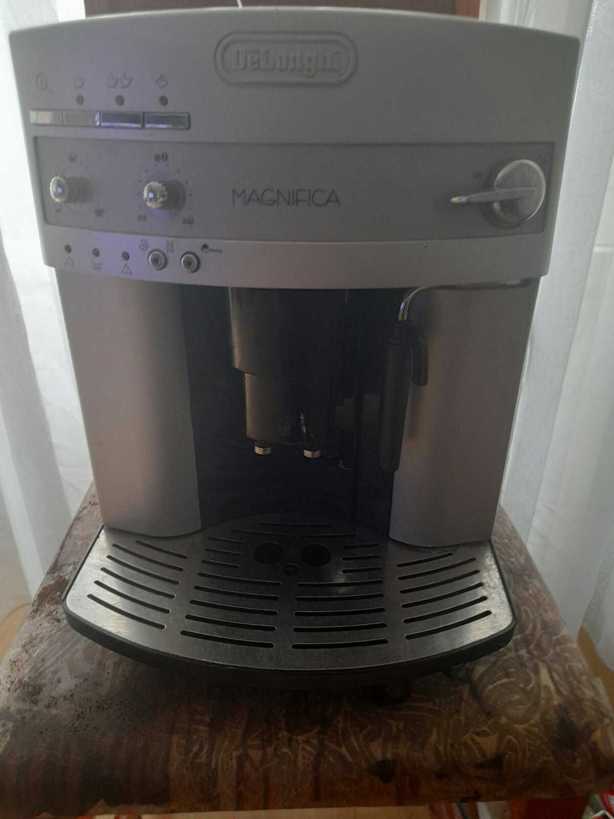 Delonghi Magnifika  на части