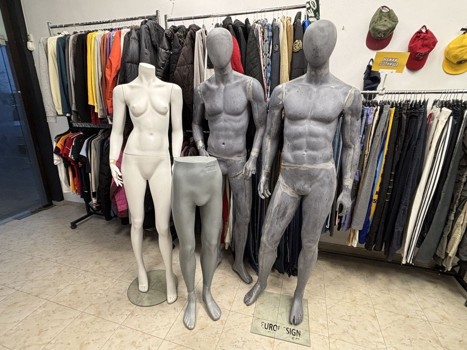 Три броя манекен и един торс