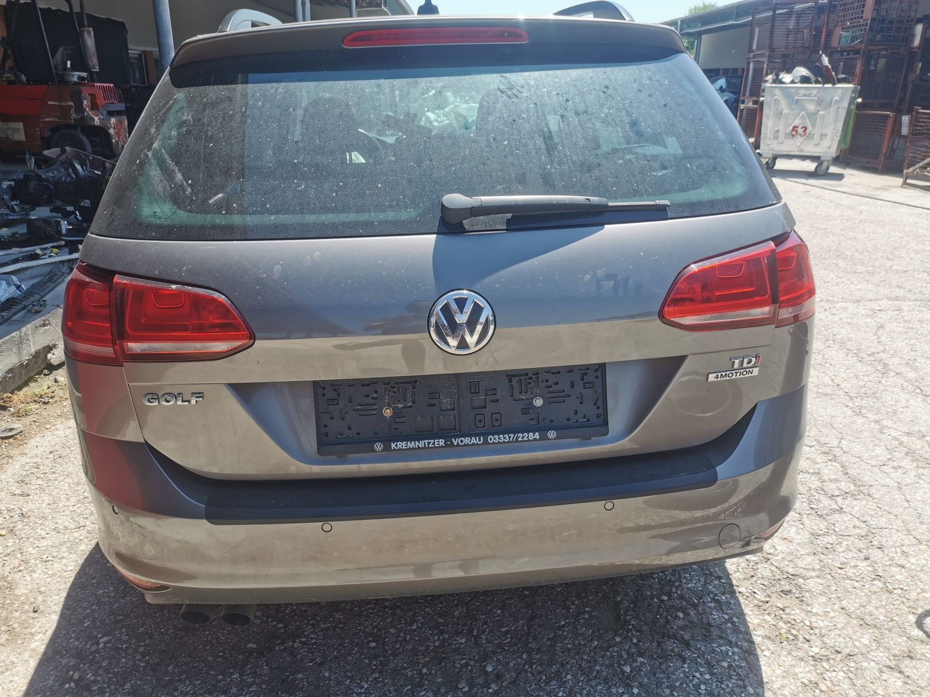 Vw Golf 7 Variant 1.6 110 к.с. На Части