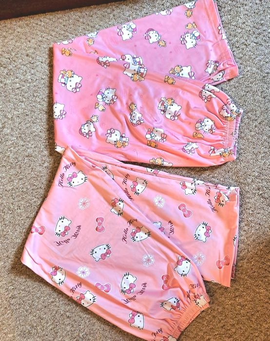 Pantaloni Hello kitty de casa sau de pijama Hello kitty