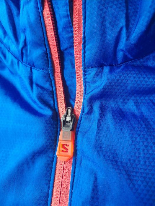 Salomon мъжко яке S- M размер.