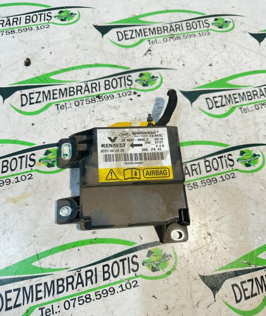 Calculator airbag 8201 00 28 28 Dacia Logan prima generatie (facelift