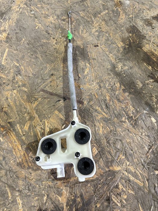 Mercedes w213 Е класа Комби Брава Дръжка Механизъм За Заден Капак