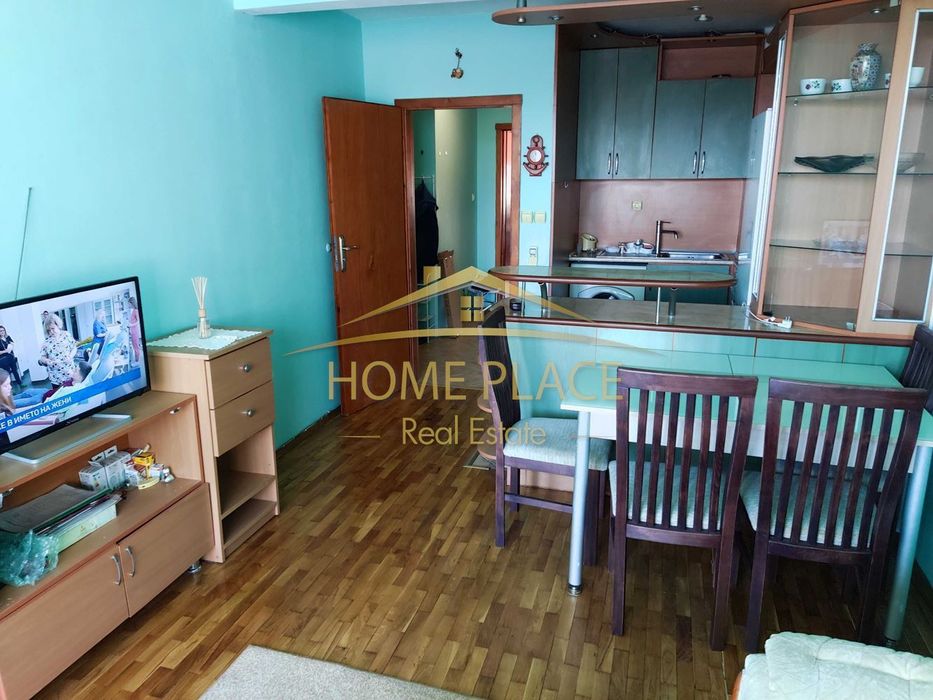 Дава се под наем Двустаен апартамент в Варна, Базар Левски - 70 кв.м за 408 € - Снимка #1